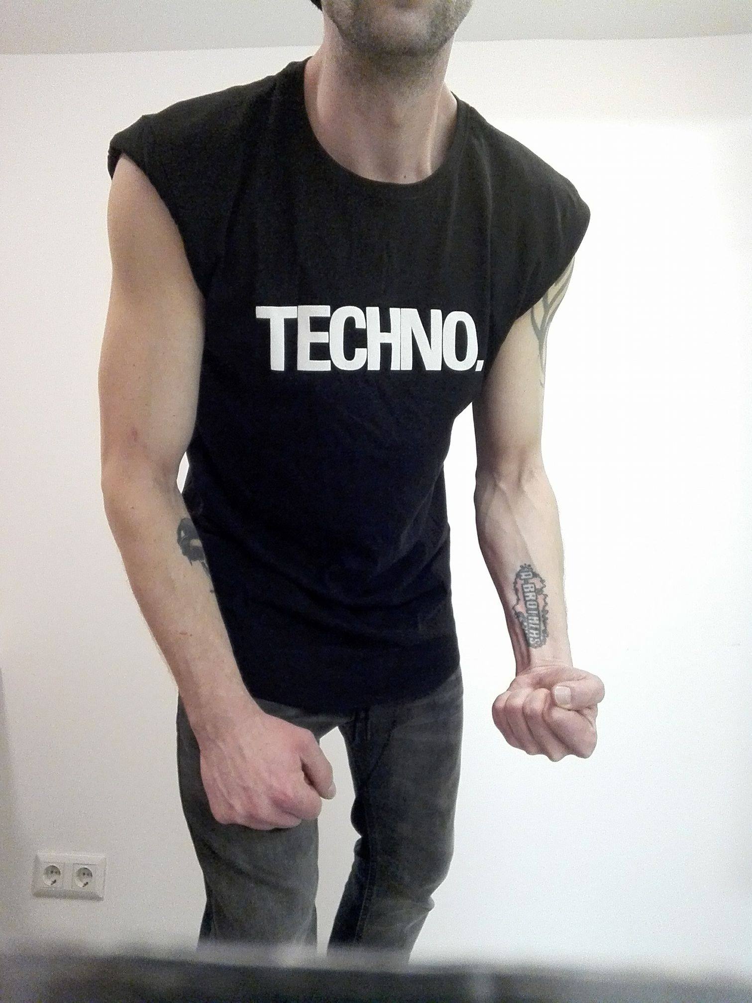 Techno Tanktop photo review